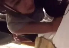 Chica porno japones en hd de afeitar su polla y tener sexo