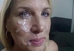 La señora Con Placer lamiendo grande Culo pelirroja MILF en De cuero Vestido en el sofá xvideos caseros hd