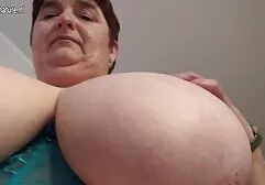 Santa tratar de nieve nueva chica en sus agujeros sitios porno hd