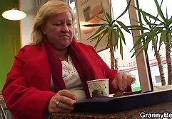 En el casting, ambos postes enseñan a la sexo en vivo hd chica a anal