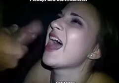Simple rubia se compromete sexo free hd a hacer saltos mortales en la cama con un amigo