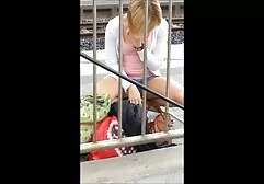 Madre con grandes tetas venir con la máquina a un amigo y darle porn mom 4k un pus