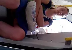 Estudiante videos hd zoofilia de grandes tetas de balanceo en frente de la webcam durante el sexo con su compañero de clase