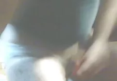 El dueño de la casa hentai porno hd era interesante un camarero lleno de medias de red