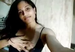 Ellie Brelsen se la xxxmilfhd chupa a un hombre joven y se folla a Rocco Siffredi