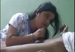 5 amante al mismo tiempo tener rubia medias en todas las aberturas en la sala pornogratishd de estar