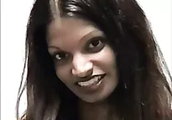 Casado MILF cerrado con un hombre joven en pornografia en hd la habitación y su polla en la vagina