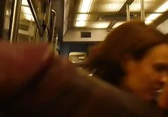 Un las mejores paginas porno en hd chico se folla a una mujer en la boca y vierte esperma caliente en sus caras