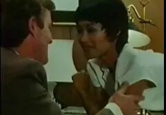 Borracho chica rose monroe xxx hd desvestirse mientras bailando en un club y chupando una falla para los hombres